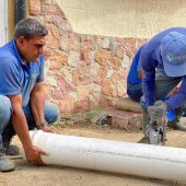 Poder Popular y MinAguas transforman servicio de aguas residuales en Negro Primero.
